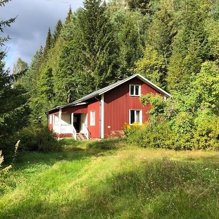 Little Forest House "Our Little Farm" Ekshärad Екстериор снимка